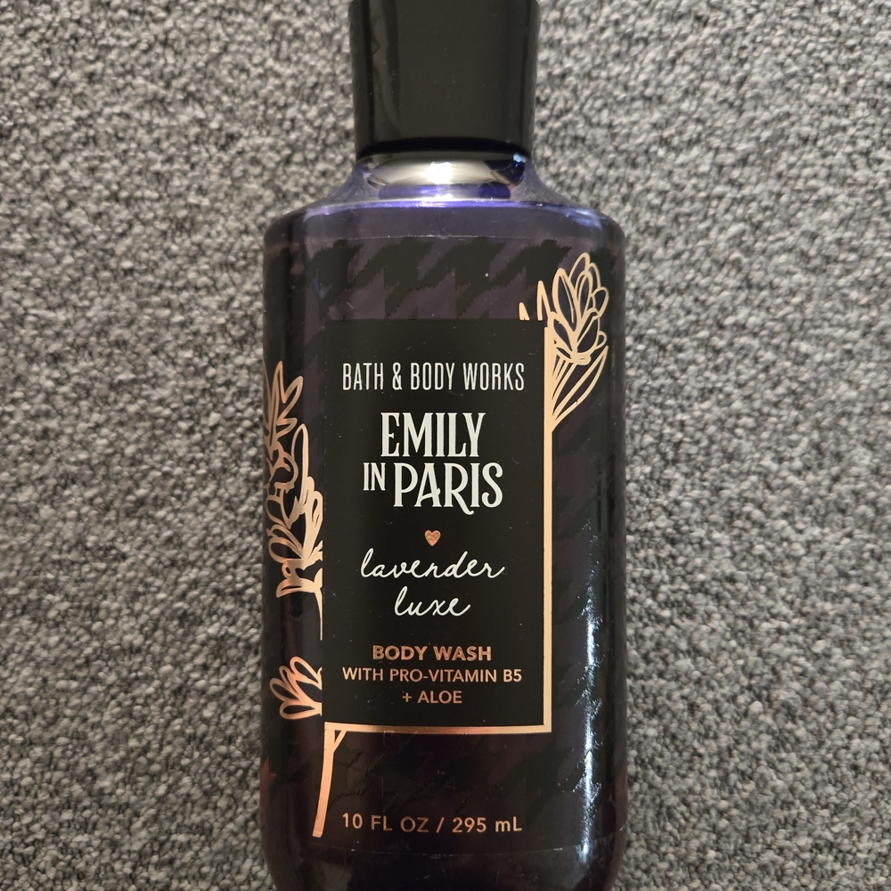 Bath & Body Works Emily in Paris Lavender Luxe Body Wash